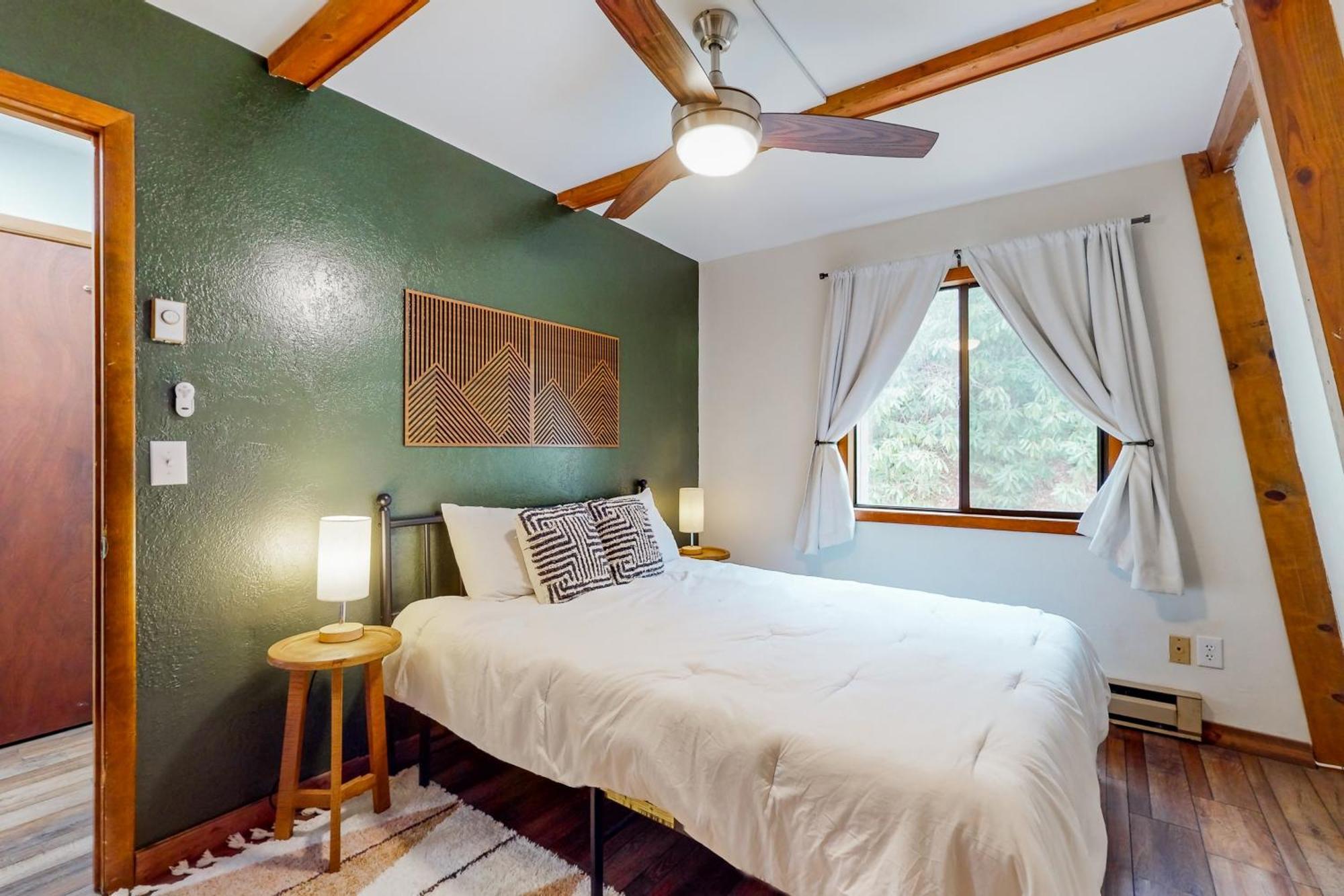 Apartment 30a Creekside *