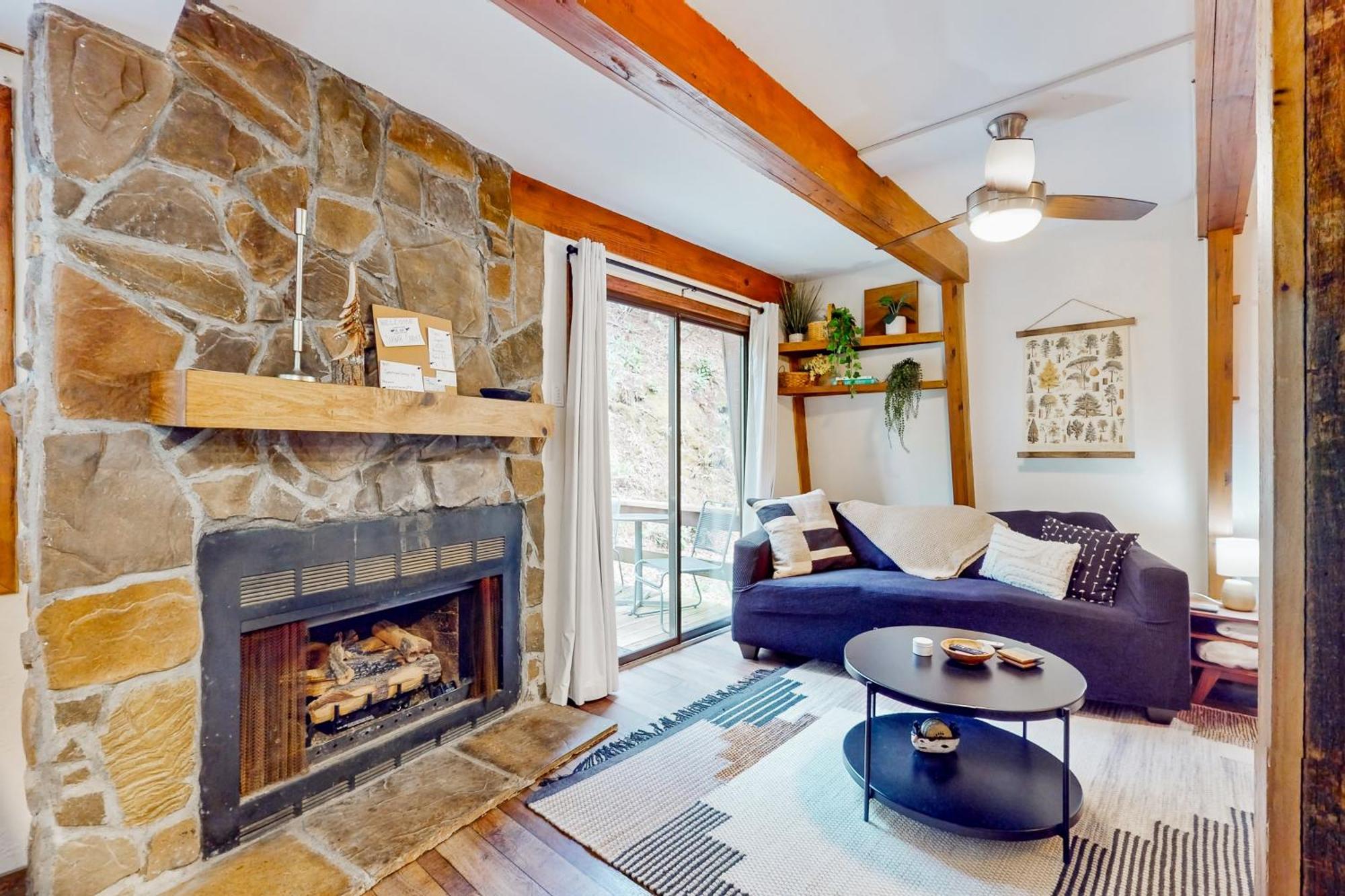 Apartment 30a Creekside *